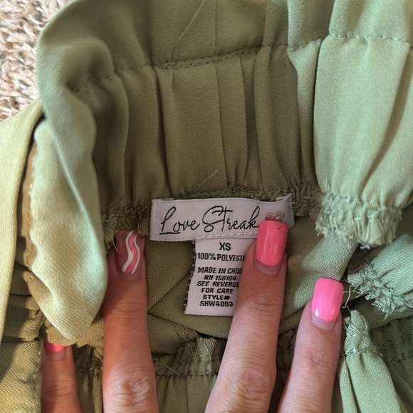 Love streak - Picture 3 of 3